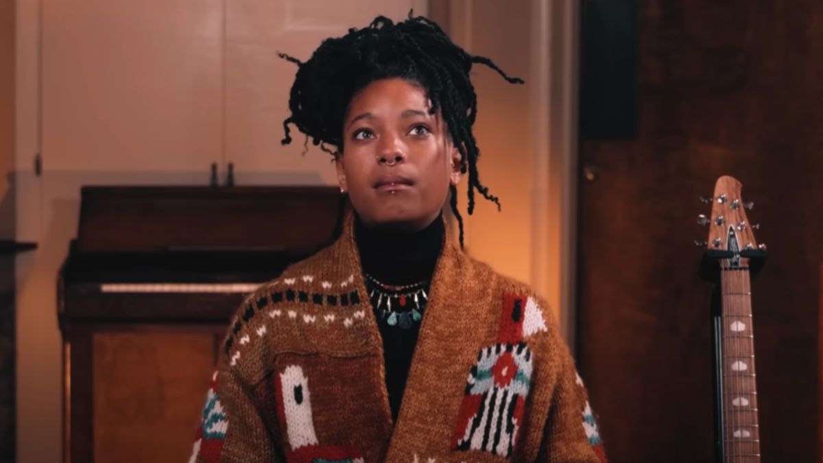 famous siblings earnings - Willow Smith - Rick Beato