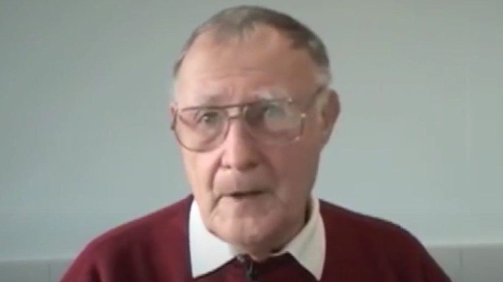 drive old cars - Ingvar Kamprad - Evan Carmichael